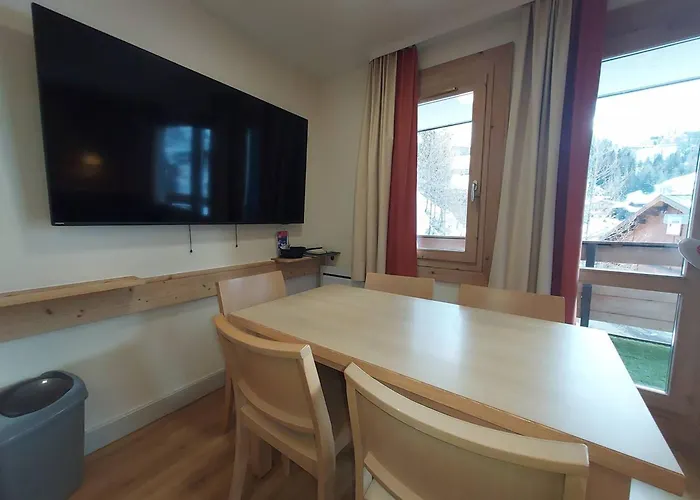 2 Pieces A La Plagne, Balcon Ensoleille, 5 Couchages - Fr-1-351-277 *