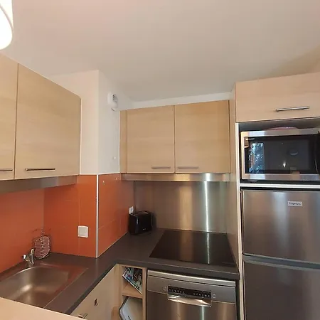 2 Pieces A La Plagne, Balcon Ensoleille, 5 Couchages - Fr-1-351-277 Apartment *