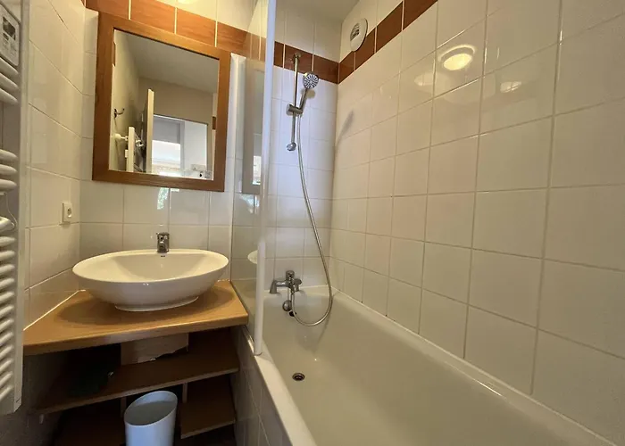 2 Pieces A La Plagne, Balcon Ensoleille, 5 Couchages - Fr-1-351-277 Apartment